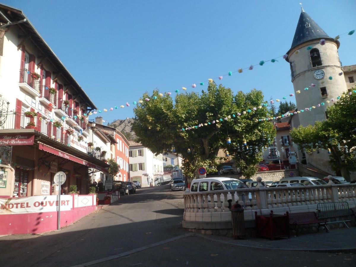 Le Moderne - Location D'appartements A La Nuitee 3*