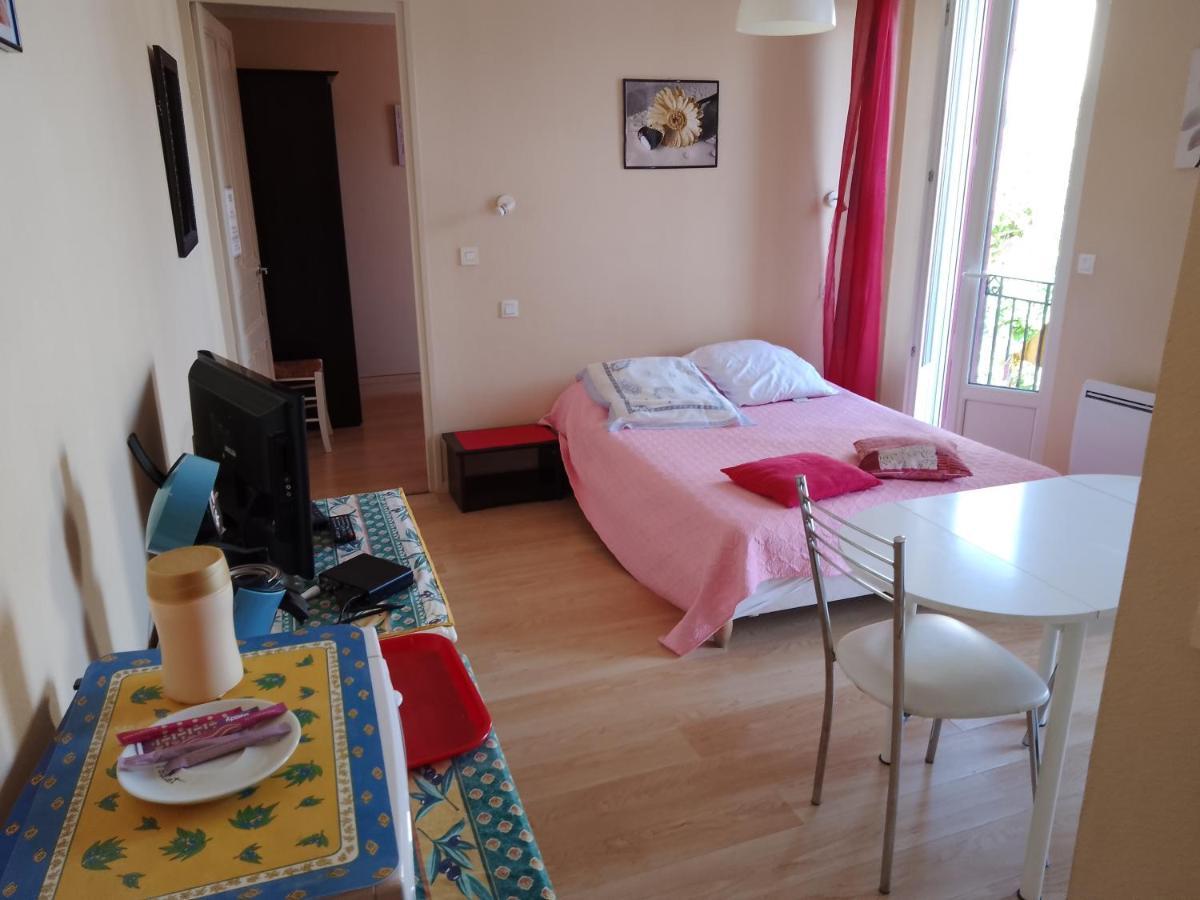 Hotel Le Moderne - Location D'appartements A La Nuitee Veynes