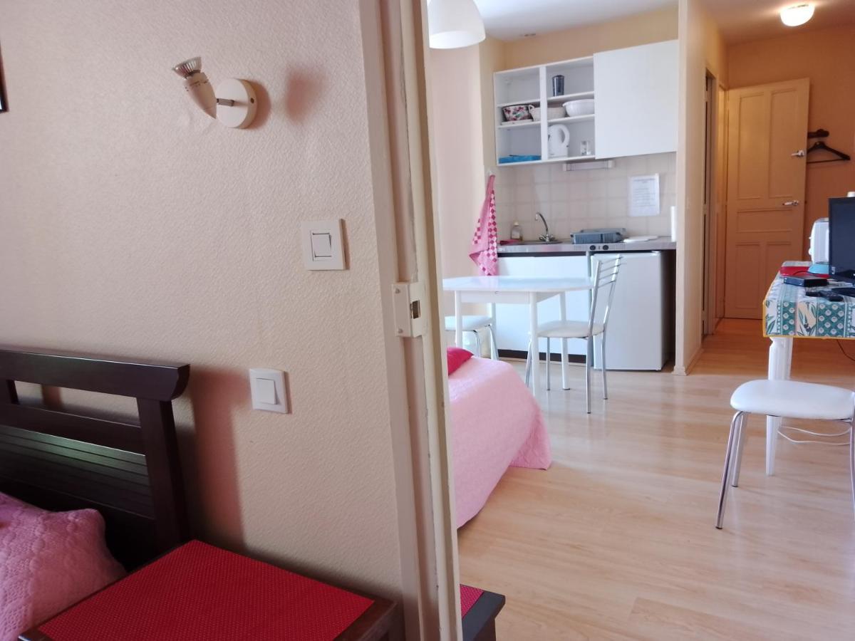 Le Moderne - Location D'appartements A La Nuitee Hotel