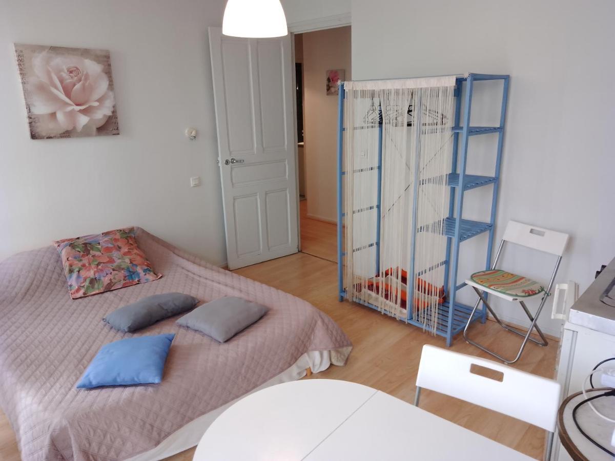 Hotel Le Moderne - Location D'appartements A La Nuitee 3*